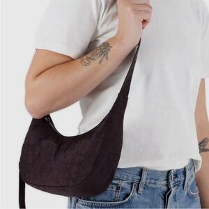 Baggu Small Crescent Bag - Chocolate Plum